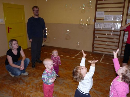 Hravé cvičení pro děti a rodiče - 7.11.2013